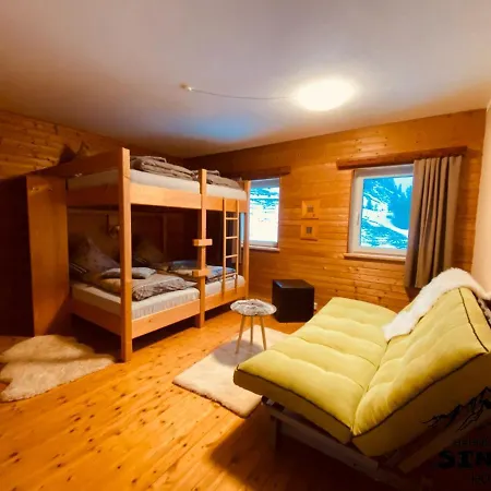 Berggasthof Singerhutte In Hofen, Reutte Otel *