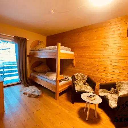 Berggasthof Singerhutte In Hofen, Reutte *