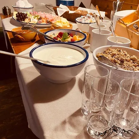 Otel Berggasthof Singerhutte In Hofen, Reutte