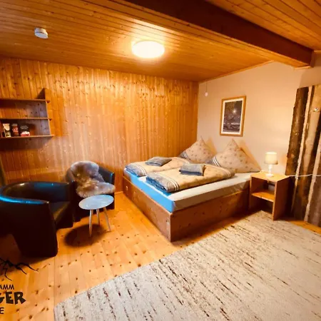 Berggasthof Singerhutte In Hofen, Reutte Höfen