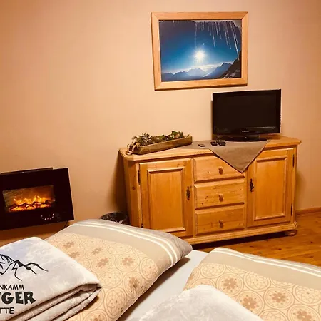 Berggasthof Singerhutte In Hofen, Reutte Höfen